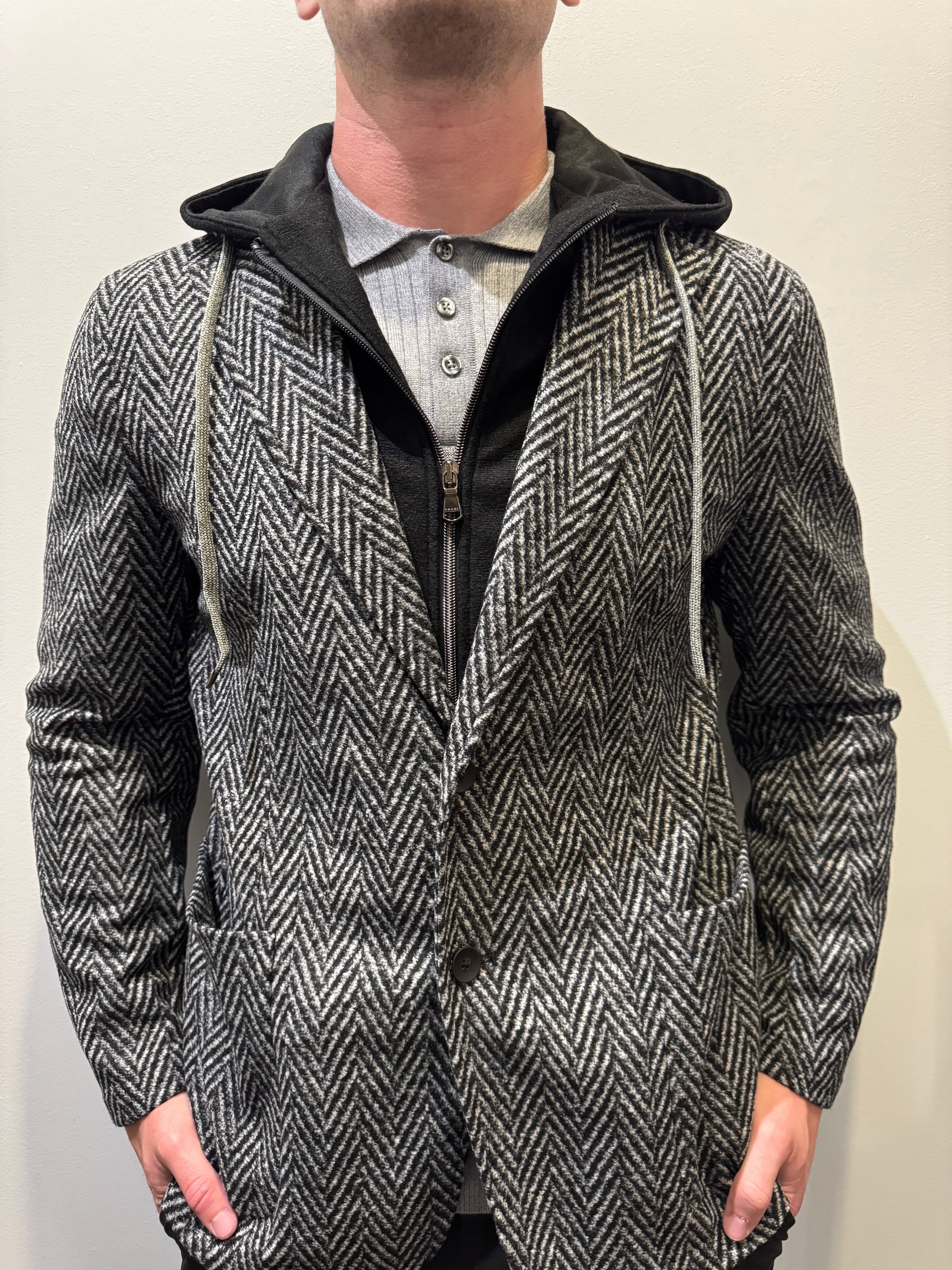 Fradi - 7141 Chevron Jacket - Black/White