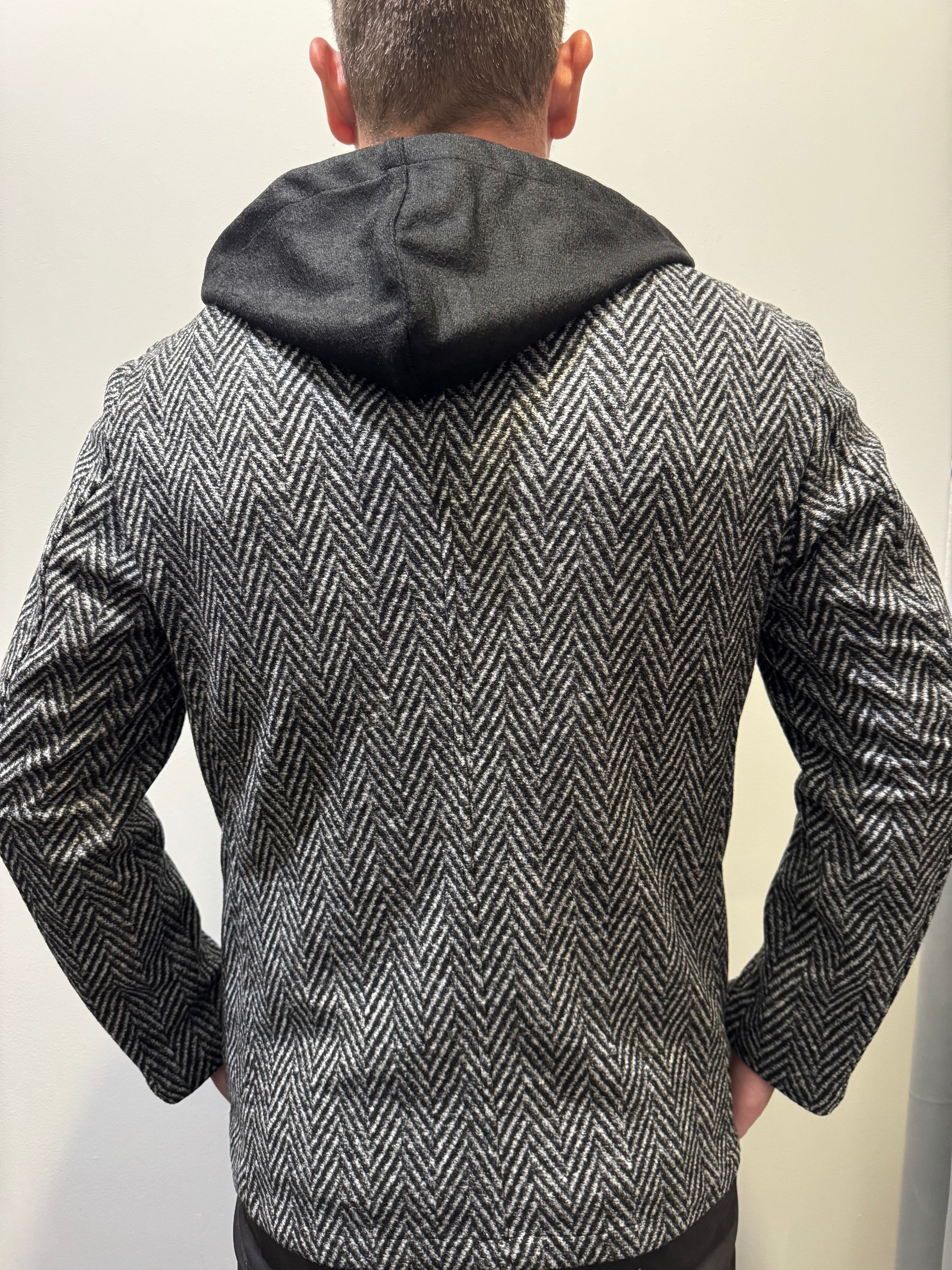 Fradi - 7141 Chevron Jacket - Black/White