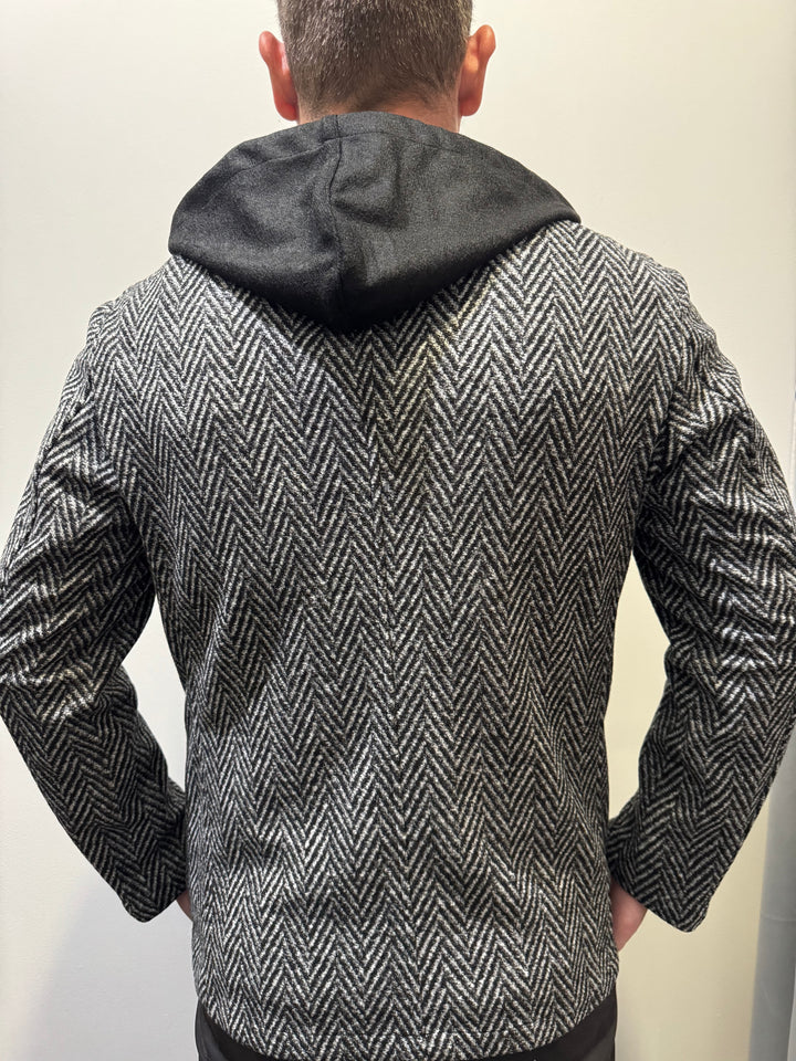 Fradi - 7141 Chevron Jacket - Black/White