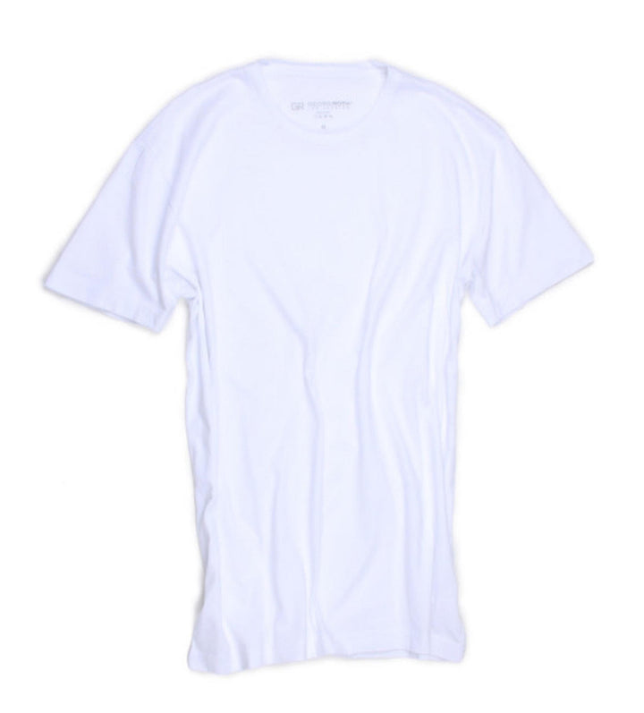 Luxury Crew-Neck Short Sleeves Pima Cotton Mens T-shirt White
Georg Roth is proud to feature his love of T-shirts.
The World’s Greatest
T-Shirt
Made of natural materials
Our guarantee:
100% Supercombined Pima Cotton / Organic
Wash UP TO 60 DEGREES Celcius
Maximum maturity of elasticity &amp; shape
Ecological dyes of supreme quality &amp; free of chemicals
White Crew-Neck T-Shirt
Made in Peru